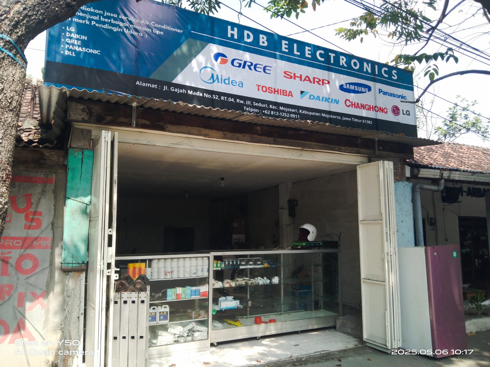 Tim HDB Airconds Profesional